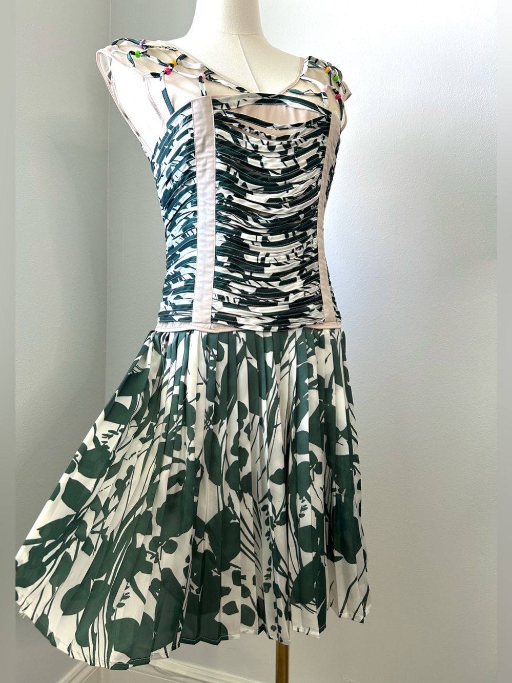 Artistic Mixed Media Silk Abstract Botanical Pleated Cocktail Dress Womens S
